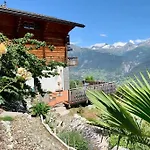 Apartment Stunning Panoramic Views! Hottube & Sauna *