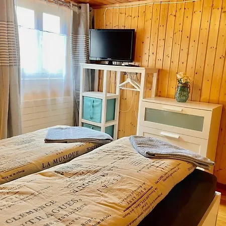 Stunning Panoramic Views! Hottube & Sauna Daire